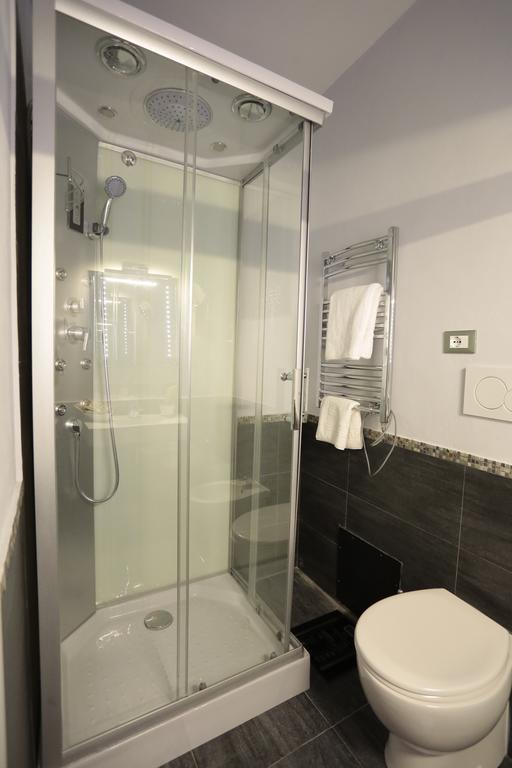 Attico Volta B&B Foggia Dış mekan fotoğraf